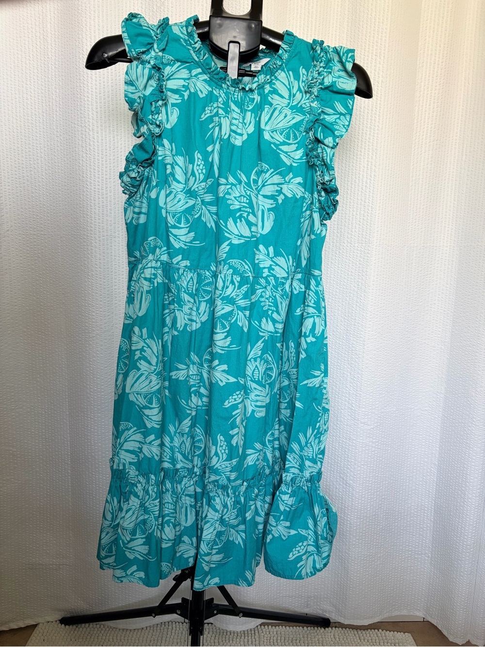 crown & ivy Turquoise Ruffle Sleeve Floral Tropical Midi Dress